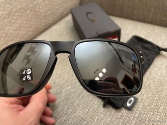 Oakley Holbrook Matte Black/Black Iridium Polarized - 3
