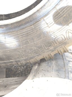 Pneu UAZ Voltyre 8,40-15 , 215/90-15C - 3