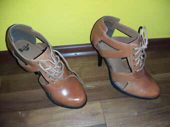 Dámské boty DR. MARTENS Monalisa - nové nenošené - 3