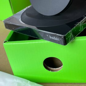 Bezdrátová nabíječka Belkin Bílá a Černá barva 7.5W - 3