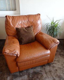 Kožené polohovatelné křeslo Natuzzi s vysouvací podnožkou - 3