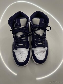 Air Jordan 1 Mid Blueberry - 3