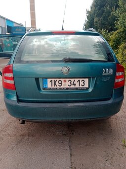 Škoda Octavia 2 1.6 MPI r.v. 2006 bouraná - 3