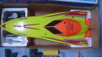 RC model rychlého člunu NQD 757 065 dvoumotorový - 3