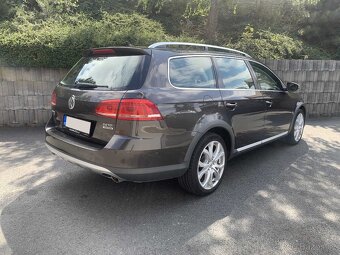 Volkswagen Passat ALLTRACK 2.0 TDi DSG 4MOTION PLNÁ VÝBAVA - 3
