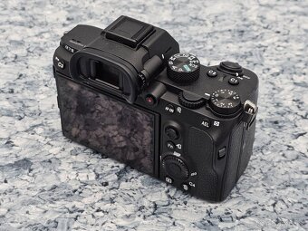 Sony A7 III - 3