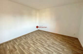 Rekonstruovaný byt 1+1 v Libochovicích - 3