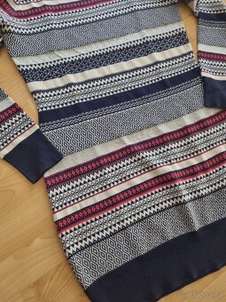 Dámské svetrové šaty vel. S - 3