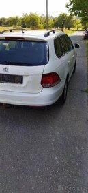 Golf V 1,6 75Kw variant - 3