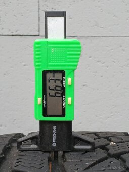 Zimní pneu Nokian 255/45/19 vzorek 6,5mm - 3