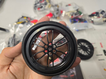 STAVEBNICE Technic Ducato V4 Motocykl - 3