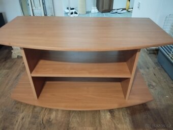 Stolek pod televizi - 3