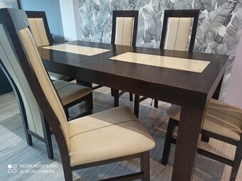 Prodám jídelní stůl. - 3