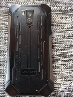 Prodám dva telefony. Odolný tel. Ulefone Armor - 3