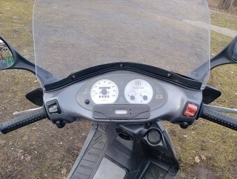 Piaggio Hexagon 250 - 3