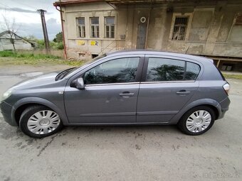 Opel Astra h 1.6 Twinport ( Benzín) - 3