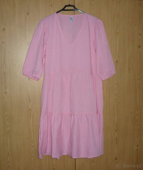 Růžové volánové šaty Takko Fashion - 3