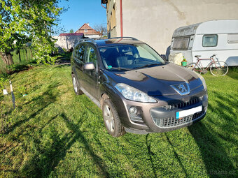 Peugeot 4007 - 3