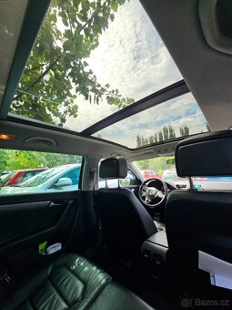 Volkswagen Passat B7 1,6 r-line - 3