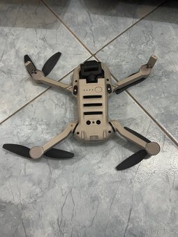 Dron DJI Mini 2 Fly more combo - 3