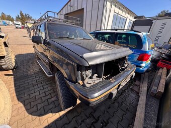 Jeep Grand Cherokee 4.0L - 3