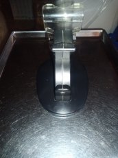Prodám stojánek dokovací nabíjecí na 2 PS4 ovladače. - 3
