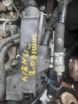 motor toyota avensis T25 2.0d 84kw - 3