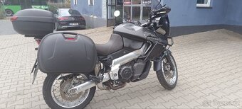 Aprilia Caponord 1000 - 3