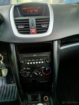 Peugeot 207 SW 1.4 Benzín - 3