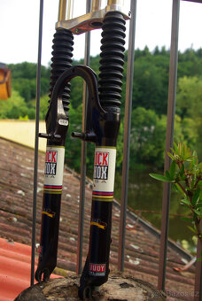 retro sberatelska vidlice Rock Shox Judy XL, 1998 - 3