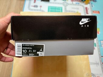 AIR JORDAN 11 RETRO CHERRY - 3
