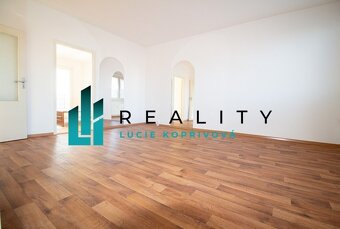 Pronájem bytu 3+1 , Hodonín, prostorný s lodžií a sklepem - 3