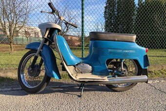 Jawa pionyr - 3