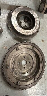 Skoda 110r/110ls/100 - prodám kliku, setrvak a pritlacak - 3