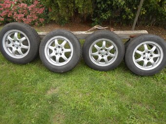 ALU KOLA +ZIMNÍ PNEU 165/70R14 BARUM POLARIS 5 OBUTE FÁBIA 1 - 3