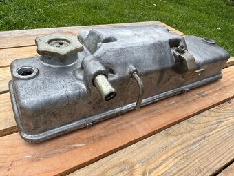 Lada 2108 Samara Nové ventilové víko - 3