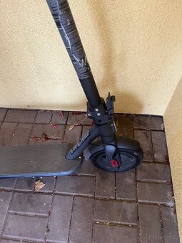 Elektronická koloběžka Xiaomi Electric Scooter 4 EU - 3