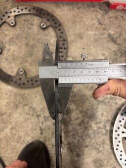 Brzdové kotouče Brembo 320mm BMW s1000xr - 3