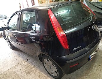 Fiat Punto 1.2-16ventil ,59kW ,r.v.2003 rozprodám na ND - 3