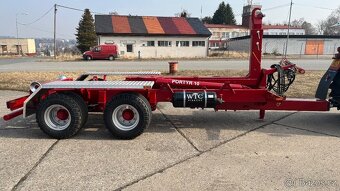 Prodáme nosič kontejnerů PORTÝR 14.10 - 3