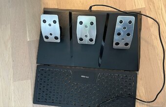 Volant Maxx Tech Pro Force Feedback
- 3