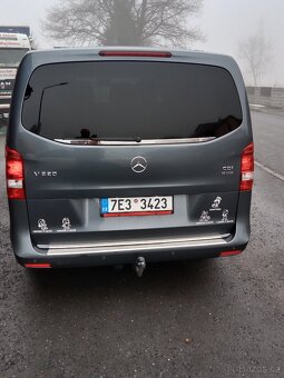 Mercedes Benz V 220 - 3