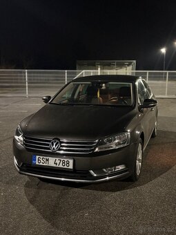 Auto Volkswagen passat B7 - 3