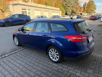 Ford focus 1.5tdci, ČR, výbava - 3