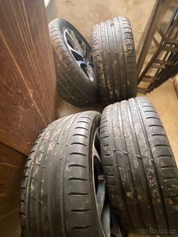 Volvo alu kola 18 palcu s Nokian pneu - 3