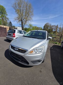 Ford focus  2009 - 3