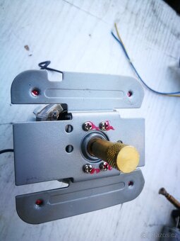 Motorky na 230V pro různé pohony - 3