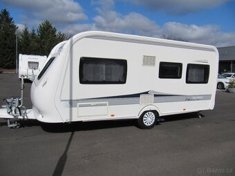 Prodám karavan Hobby 495 ufe,r.v.2013 + mover + předstan. - 3