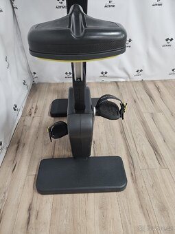 Vzpřímené kolo technogym artis unity 3.0 - 3