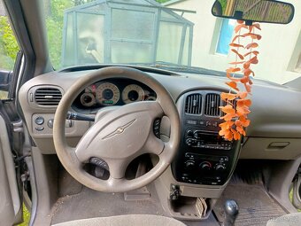 Chrysler grand Voyager 2.5 td bez dokladů - 3